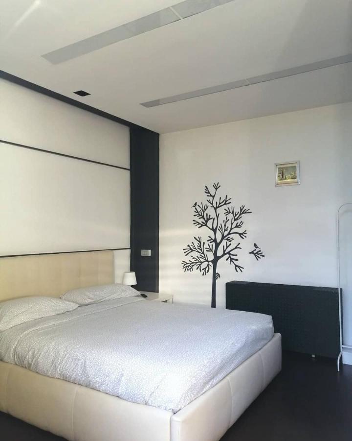 Le Vele Affittacamere Desenzano del Garda Exteriör bild