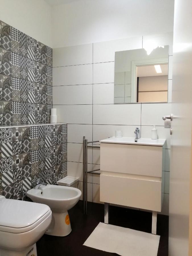 Le Vele Affittacamere Desenzano del Garda Exteriör bild
