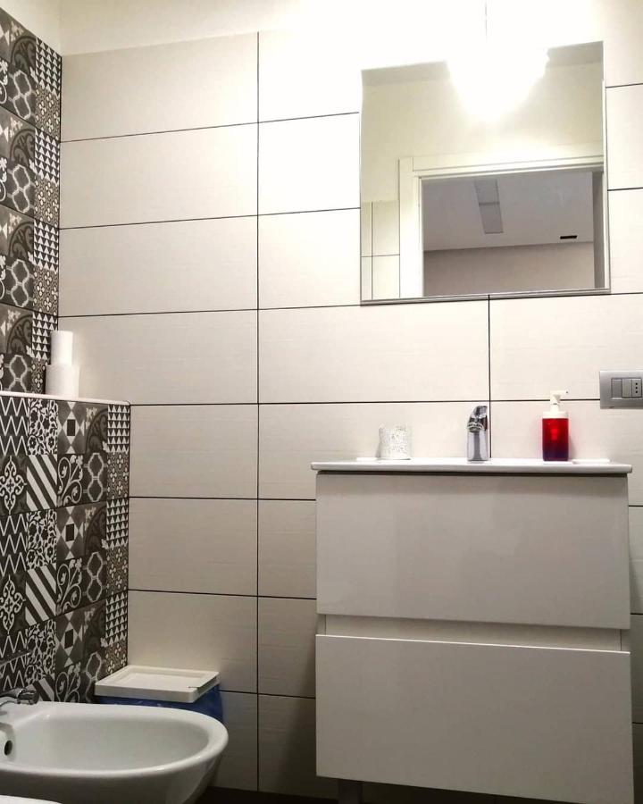 Le Vele Affittacamere Desenzano del Garda Exteriör bild